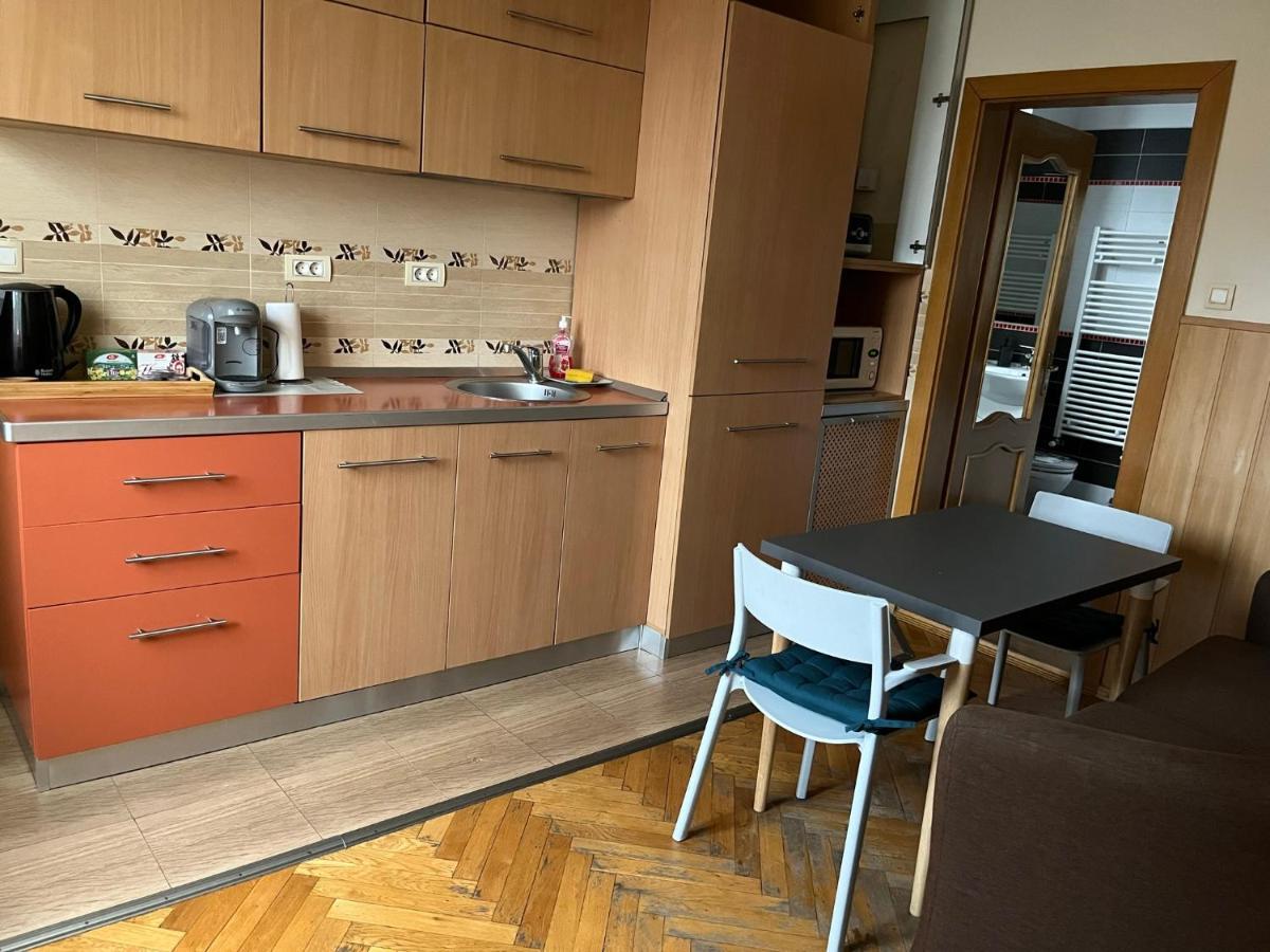 Schei Apartment 2 Braşov Eksteriør bilde