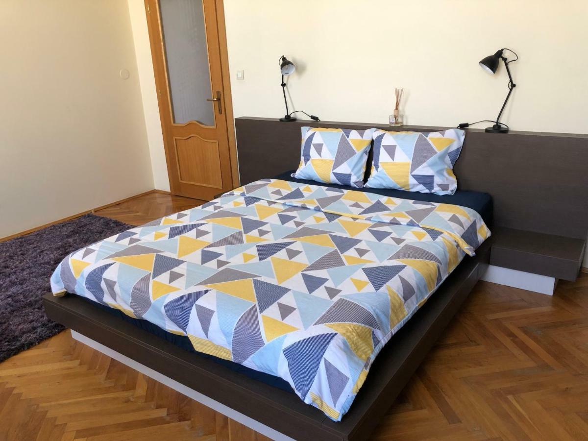 Schei Apartment 2 Braşov Eksteriør bilde