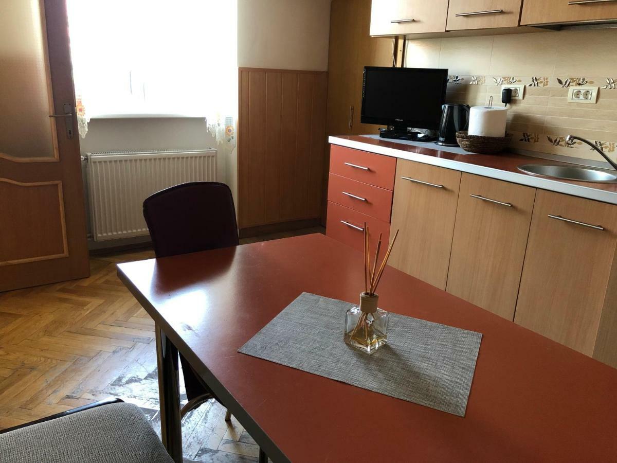 Schei Apartment 2 Braşov Eksteriør bilde